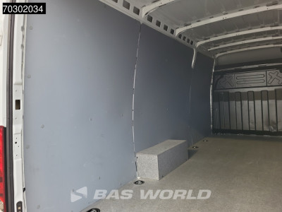 Iveco Daily 35S16 3.0L Automaat L3H2 3,5t Trekhaak 160PK Airco Cruise Euro6 L3 Airco Trekhaak Cruise control foto 8
