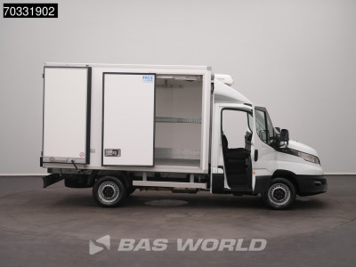 Iveco Daily 35S16 3.0L FRC -20 Koelwagen Thermo King V300 230V stekker Koel Koeler Vries Kühlwagen Kühlkoffer Frigo Bakwagen Koffer Airco Cruise control foto 7