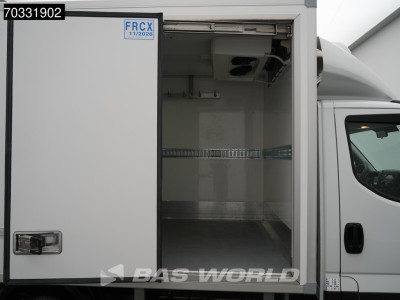 Iveco Daily 35S16 3.0L FRC -20 Koelwagen Thermo King V300 230V stekker Koel Koeler Vries Kühlwagen Kühlkoffer Frigo Bakwagen Koffer Airco Cruise control foto 9