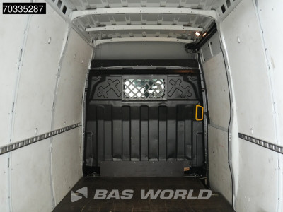 Iveco Daily 35S16 Automaat 160PK L3H2 AC/Climate Camera Parkeersensoren 3.5t Trekgewicht Euro6 L3 Airco foto 11