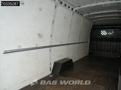Iveco Daily 35S16 Automaat 160PK L3H2 AC/Climate Camera Parkeersensoren 3.5t Trekgewicht Euro6 L3 Airco foto 12
