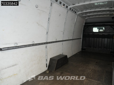 Iveco Daily 35S16 Automaat 160PK L3H2 AC/Climate Camera Parkeersensoren 3.5t Trekgewicht Euro6 L3 Airco foto 12