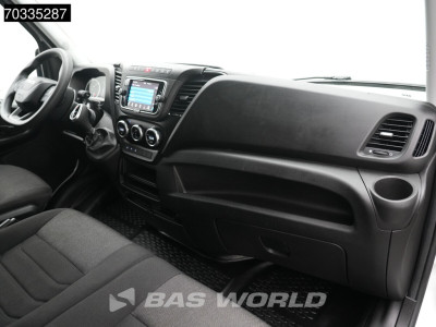 Iveco Daily 35S16 Automaat 160PK L3H2 AC/Climate Camera Parkeersensoren 3.5t Trekgewicht Euro6 L3 Airco foto 13