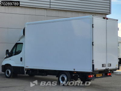 Iveco Daily 35S16 Automaat Bakwagen Achterdeuren 160PK Airco Camera Euro6 Meubelbak Koffer 21m3 Airco foto 2