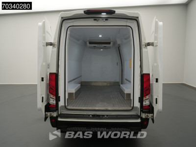 Iveco Daily 35S16 Automaat Koel/Vrieswagen -15 Kerstner Thermoking V-300 MAX Airco Camera Euro6 Koel Vries Kühlkasten Kühlwagen Vries Vriezer Vrieswagen Frigo Airco foto 10