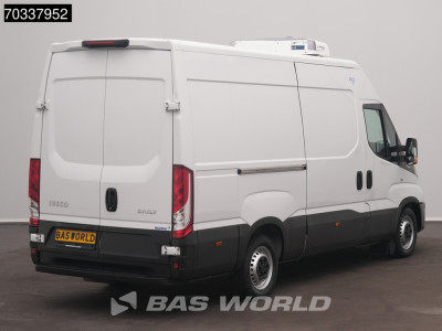 Iveco Daily 35S16 Automaat Koel/Vrieswagen -15 Kerstner Thermoking V-300 MAX Airco Camera Euro6 Koel Vries Kühlkasten Kühlwagen Vries Vriezer Vrieswagen Frigo Airco foto 2