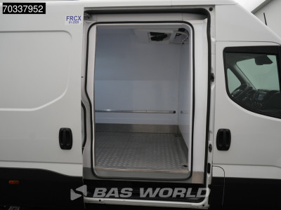 Iveco Daily 35S16 Automaat Koel/Vrieswagen -15 Kerstner Thermoking V-300 MAX Airco Camera Euro6 Koel Vries Kühlkasten Kühlwagen Vries Vriezer Vrieswagen Frigo Airco foto 8