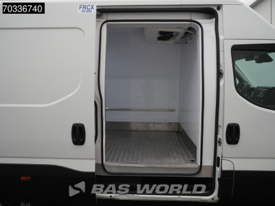 Iveco Daily 35S16 Automaat Koel/Vrieswagen -15 Kerstner Thermoking V-300 MAX Airco Camera Euro6 Koel Vries Kühlkasten Kühlwagen Vries Vriezer Vrieswagen Frigo Airco foto 8