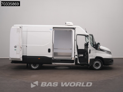 Iveco Daily 35S16 Automaat Koel/Vrieswagen -15 Kerstner Thermoking V-300 MAX Airco Camera Euro6 Koel Vries Kühlkasten Kühlwagen Vries Vriezer Vrieswagen Frigo Airco Cruise control foto 7