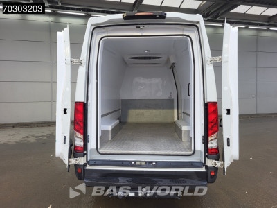 Iveco Daily 35S16 Automaat Koelwagen Kerstner 230v Stekker L2H2 3,5t Trekhaak 160PK Airco Cruise Parkeersensoren Euro6 Koel Koeler Kühl Kühler Kühlwagen Kühlkasten Airco Trekhaak Cruise control foto 3