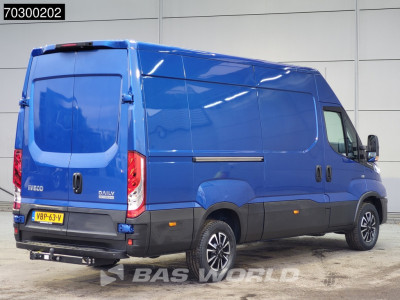 Iveco Daily 35S16 Automaat L2H2 3,5t Trekhaak ACC LED Airco Cruise Camera Parkeersensoren LM-Velgen Euro6 L2 Airco Trekhaak foto 5