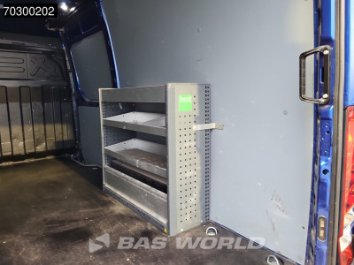 Iveco Daily 35S16 Automaat L2H2 3,5t Trekhaak ACC LED Airco Cruise Camera Parkeersensoren LM-Velgen Euro6 L2 Airco Trekhaak foto 9