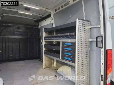 Iveco Daily 35S16 Automaat L2H2 3,5t Trekhaak ACC Navi Airco Camera Werkplaatsinrichting Euro6 L2 Airco Trekhaak foto 9
