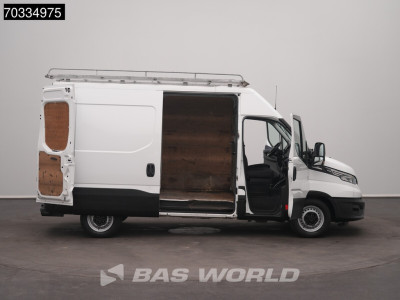 Iveco Daily 35S16 Automaat L2H2 3,5t Trekhaak LED Navi Airco Cruise Camera Imperiaal Euro6 L2 Airco Trekhaak Cruise control foto 7