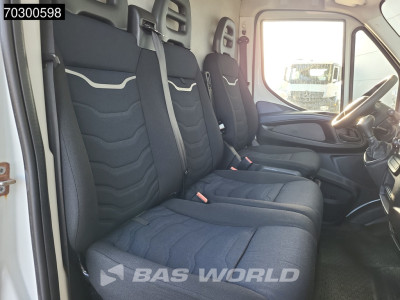 Iveco Daily 35S16 Automaat L2H2 3,5t Trekhaak Navi Airco Cruise Camera Standkachel Euro6 L2 Airco Trekhaak foto 13