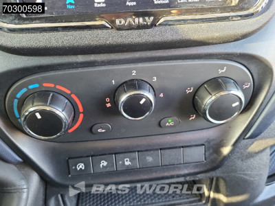 Iveco Daily 35S16 Automaat L2H2 3,5t Trekhaak Navi Airco Cruise Camera Standkachel Euro6 L2 Airco Trekhaak foto 16