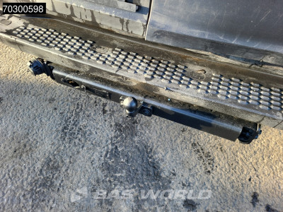 Iveco Daily 35S16 Automaat L2H2 3,5t Trekhaak Navi Airco Cruise Camera Standkachel Euro6 L2 Airco Trekhaak foto 9