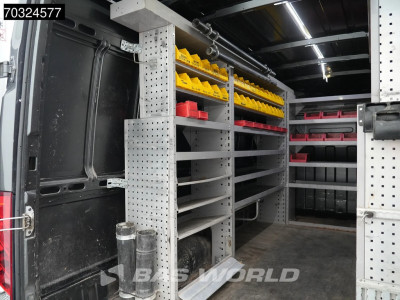 Iveco Daily 35S16 Automaat L2H2 3,5t Trekhaak Werkplaatsinrichting Airco Cruise Camera Imperiaal Euro6 L2 Airco Trekhaak Cruise control 12
