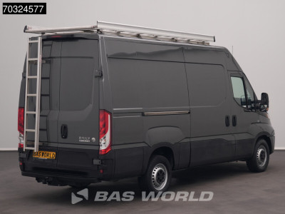 Iveco Daily 35S16 Automaat L2H2 3,5t Trekhaak Werkplaatsinrichting Airco Cruise Camera Imperiaal Euro6 L2 Airco Trekhaak Cruise control 2