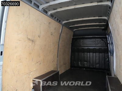 Iveco Daily 35S16 Automaat L2H2 ACC LED Navi Airco Camera Parkeersensoren 3,5t Trekgewicht LM Velgen Euro6 L2 Airco 11