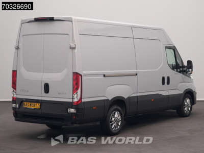 Iveco Daily 35S16 Automaat L2H2 ACC LED Navi Airco Camera Parkeersensoren 3,5t Trekgewicht LM Velgen Euro6 L2 Airco 2