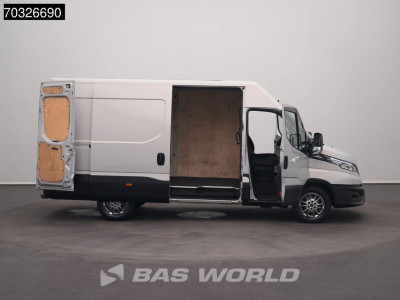 Iveco Daily 35S16 Automaat L2H2 ACC LED Navi Airco Camera Parkeersensoren 3,5t Trekgewicht LM Velgen Euro6 L2 Airco 7