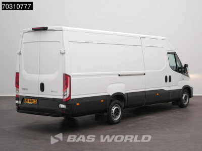 Iveco Daily 35S16 Automaat L3H2 3,5t Trekgewicht Airco Camera Parkeersensoren Euro6 L3 Airco Cruise control foto 2