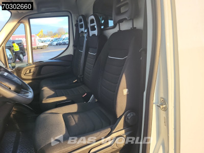 Iveco Daily 35S16 Automaat L3H2 3,5t Trekgewicht Airco Parkeersensoren Euro6 L3 Airco foto 12
