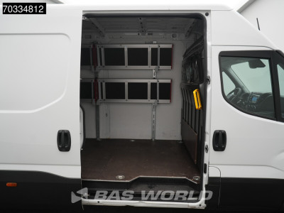 Iveco Daily 35S16 Automaat L3H2 AC/Climate 3,5t Trekgewicht Camera Parkeersensoren 160PK Euro6 L3 Airco foto 9