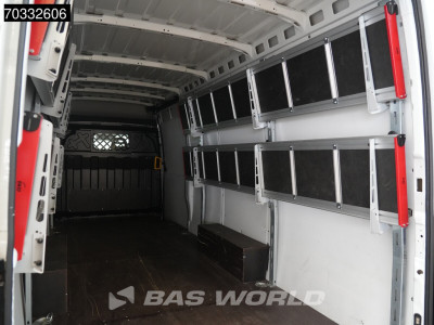 Iveco Daily 35S16 Automaat L3H2 Airco Camera Parkeersensoren 3,5t Trekgewicht 160PK Euro6 L3 BPM Vrij Airco foto 10