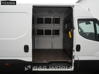 Iveco Daily 35S16 Automaat L3H2 Airco Camera Parkeersensoren 3,5t Trekgewicht 160PK Euro6 L3 BPM Vrij Airco foto 12