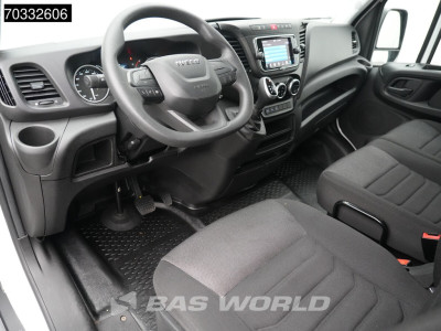 Iveco Daily 35S16 Automaat L3H2 Airco Camera Parkeersensoren 3,5t Trekgewicht 160PK Euro6 L3 BPM Vrij Airco foto 3
