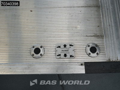 Iveco Daily 35S16 Automaat Laadklep Airco Camera Bakwagen Meubelbak Koffer Airco foto 13