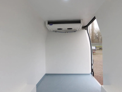 Iveco Daily 35S16 Koelen/vriezen/verwarmen Carrier Xarios 350 + nacht aansluiting 220 volt foto 10