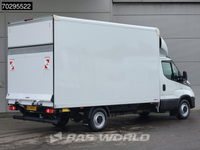 Iveco Daily 35S16 Laadklep Automaat Bakwagen 160PK Airco Camera Euro6 Meubelbak Koffer 21m3 Airco foto 2