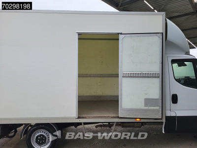 Iveco Daily 35S16 Laadklep Zijdeur Bakwagen 160PK ACC LED Navi Airco Camera Standkachel Euro6 Meubelbak Koffer Airco foto 10