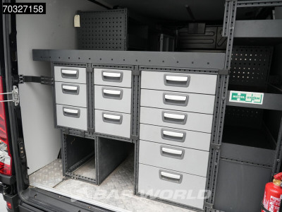 Iveco Daily 35S16 Uniek! Laag Dak Automaat L1H1 160PK Navi LED Airco Cruise Camera Parkeersensoren Werkplaatsinrichting 3,5t Trekgewicht Euro6 L1 Airco Cruise control foto 13