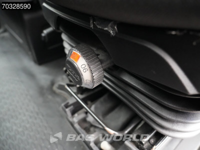 Iveco Daily 35S17 3.0L Automaat 170PK Laadklep Airco Cruise DHollandia APK 05-2027 Meubelbak Koffer Möbelkoffer Airco Cruise control 18