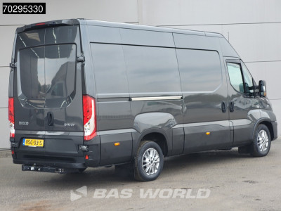 Iveco Daily 35S18 3.0L 180PK Automaat L2H2 LED ACC Navi 3.5t trekhaak Airco L2 12m3 Airco Trekhaak foto 6