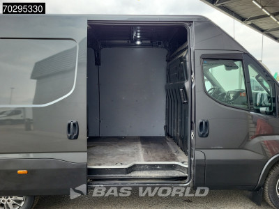 Iveco Daily 35S18 3.0L 180PK Automaat L2H2 LED ACC Navi 3.5t trekhaak Airco L2 12m3 Airco Trekhaak foto 7