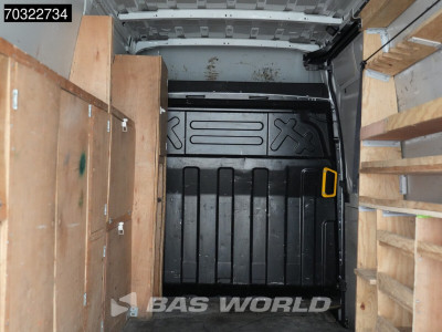 Iveco Daily 35S18 3.0L 180PK Automaat L2H2 LED Navi Camera Airco Cruise Imperiaal L2 Airco Cruise control foto 9