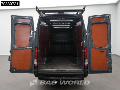 Iveco Daily 35S18 3.0L 3,5t Trekhaak L2H2 Airco Cruise Camera 180PK Imperiaal Euro6 APK 07-2027 L2 Airco Trekhaak Cruise control foto 8