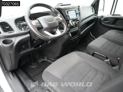 Iveco Daily 35S18 3.0L Automaat 180PK 3,5t Trekhaak L2H2 LED Navi Airco Cruise Camera Euro6 L2 Airco Trekhaak Cruise control 3