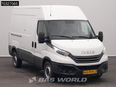 Iveco Daily 35S18 3.0L Automaat 180PK 3,5t Trekhaak L2H2 LED Navi Airco Cruise Camera Euro6 L2 Airco Trekhaak Cruise control 5