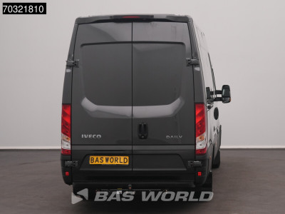 Iveco Daily 35S18 3.0L Automaat 180PK L2H2 Airco Cruise Camera LED Trekhaak 3,5t Trekgewicht Euro6 L2 Airco Trekhaak foto 12