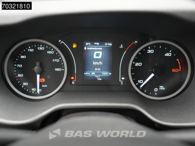 Iveco Daily 35S18 3.0L Automaat 180PK L2H2 Airco Cruise Camera LED Trekhaak 3,5t Trekgewicht Euro6 L2 Airco Trekhaak foto 19