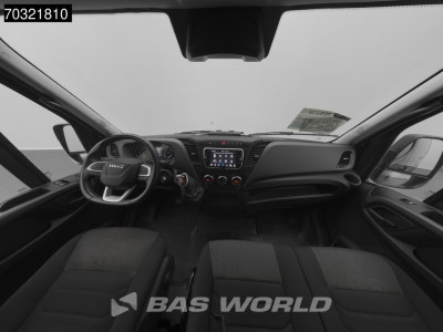 Iveco Daily 35S18 3.0L Automaat 180PK L2H2 Airco Cruise Camera LED Trekhaak 3,5t Trekgewicht Euro6 L2 Airco Trekhaak foto 3