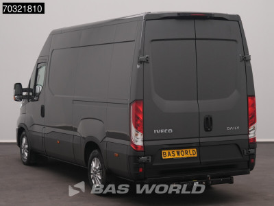 Iveco Daily 35S18 3.0L Automaat 180PK L2H2 Airco Cruise Camera LED Trekhaak 3,5t Trekgewicht Euro6 L2 Airco Trekhaak foto 8