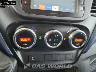 Iveco Daily 35S18 3.0L Automaat 3,5t Trekhaak 180PK L2H2 Airco Cruise Camera Euro6 L2 Airco Trekhaak Cruise control foto 17