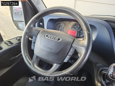 Iveco Daily 35S18 3.0L Automaat 3,5t Trekhaak 180PK L2H2 Airco Cruise Camera Euro6 L2 Airco Trekhaak Cruise control foto 18